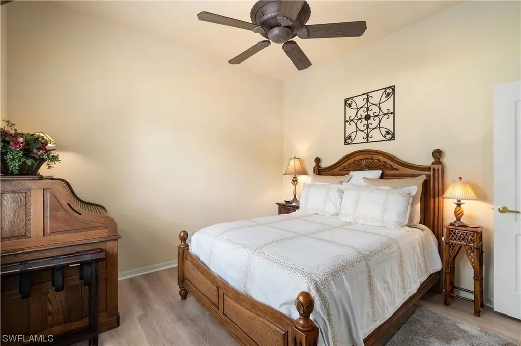 3832 Wax Myrtle Run Naples FL 34112