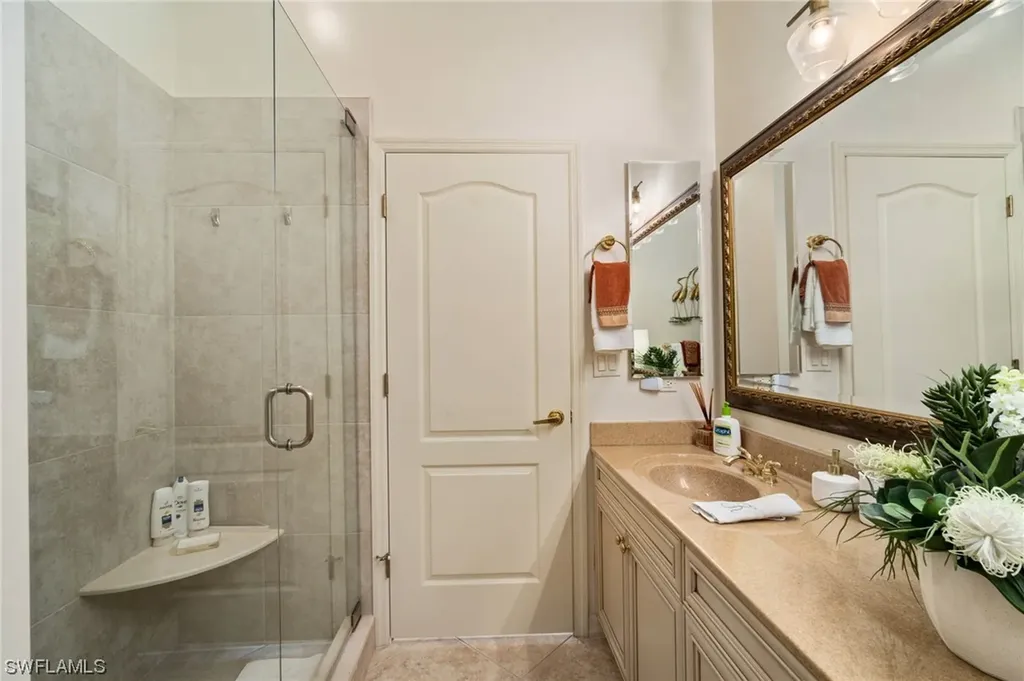 3832 Wax Myrtle Run Naples FL 34112