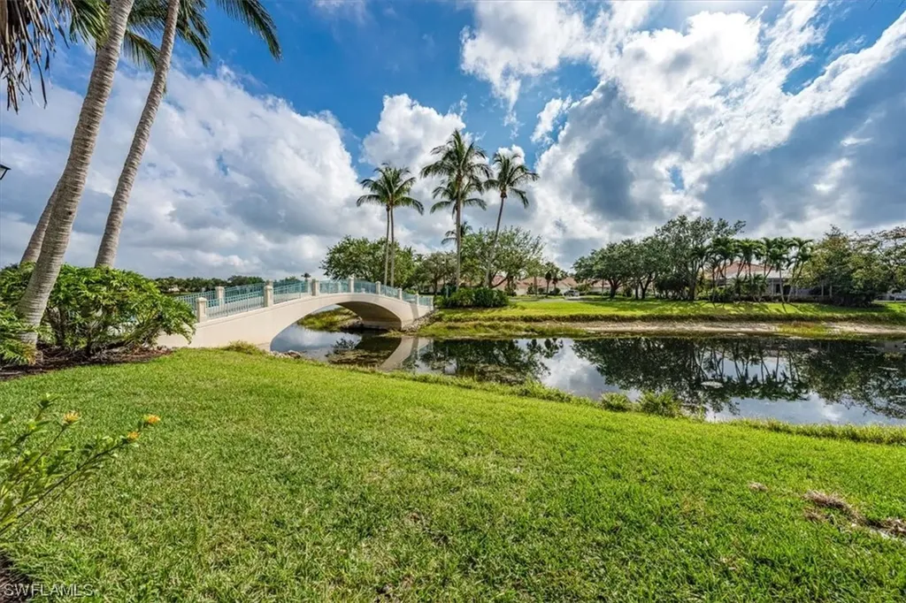 4348 Montalvo Court Naples FL 34109