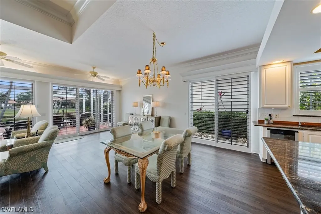 4348 Montalvo Court Naples FL 34109