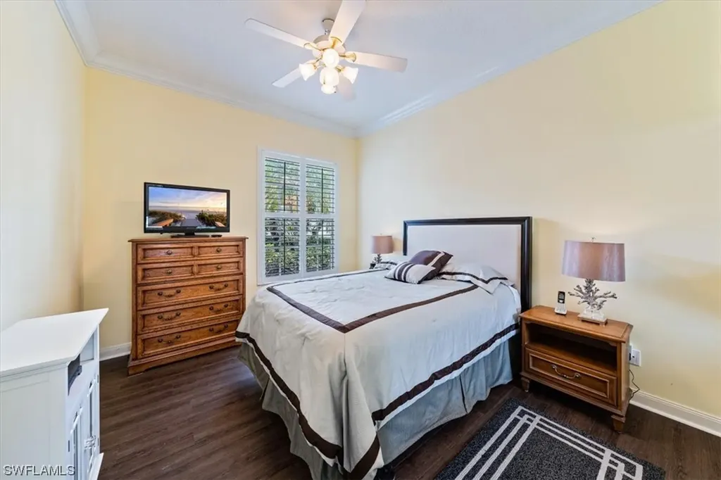 4348 Montalvo Court Naples FL 34109