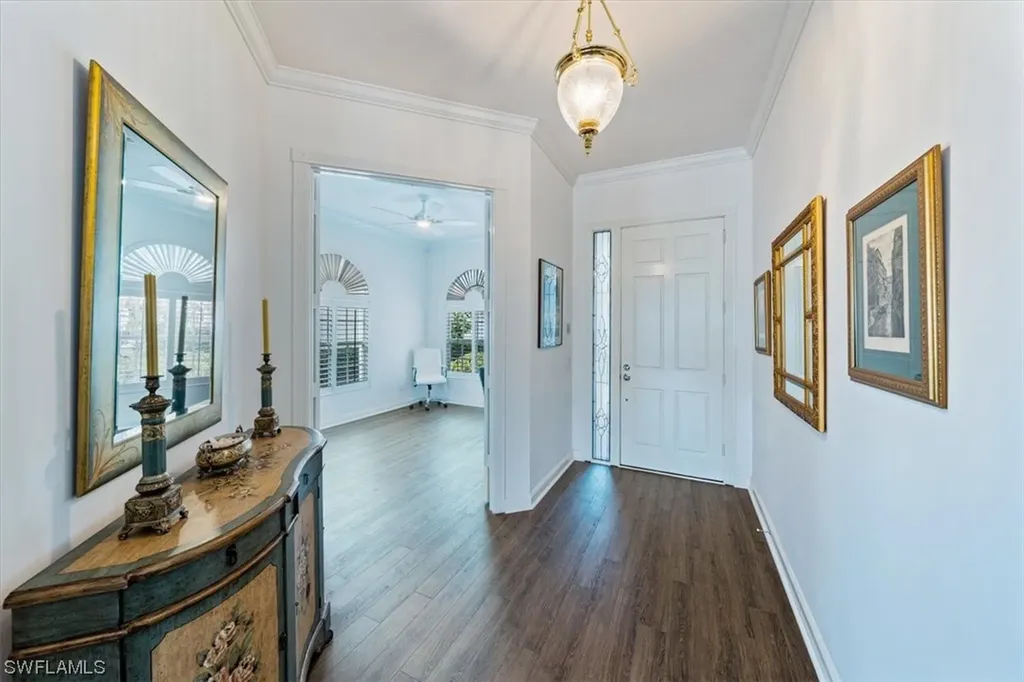 4348 Montalvo Court Naples FL 34109