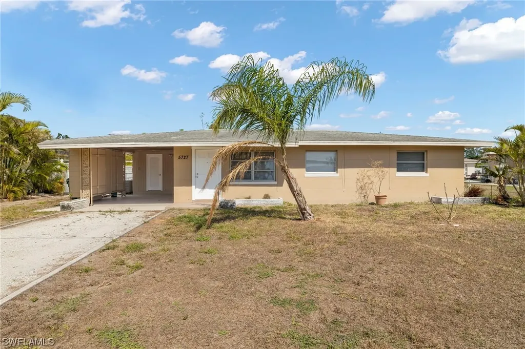 5727 Winkler Road Fort Myers FL 33919