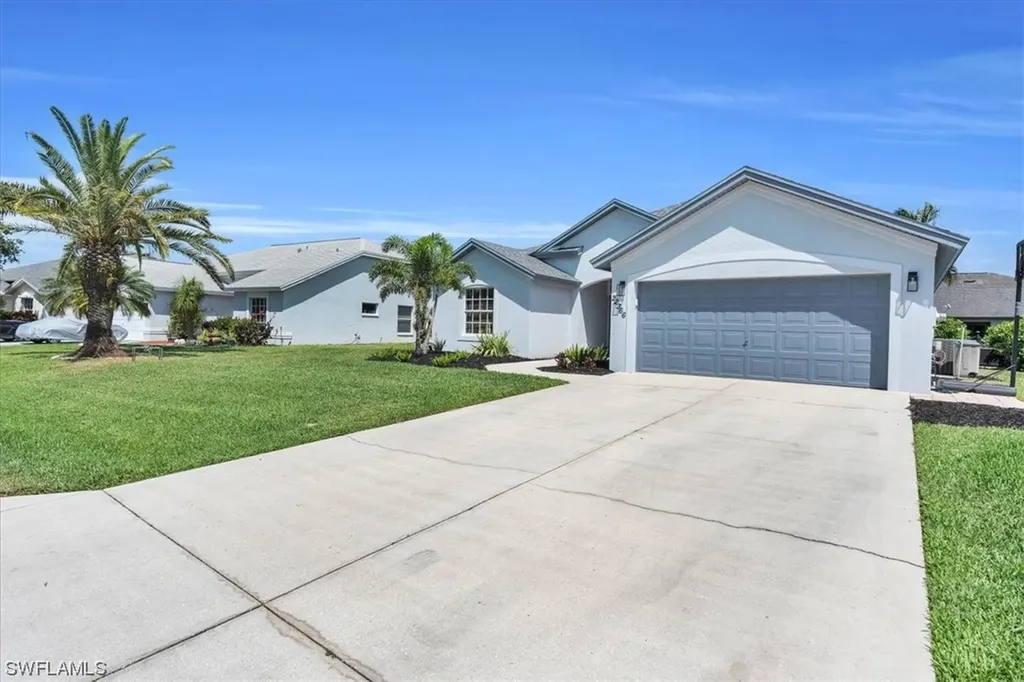 22366 Fountain Lakes Boulevard Estero FL 33928