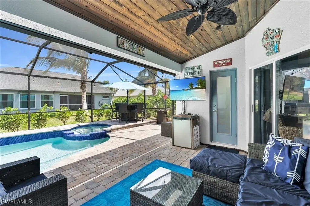 22366 Fountain Lakes Boulevard Estero FL 33928