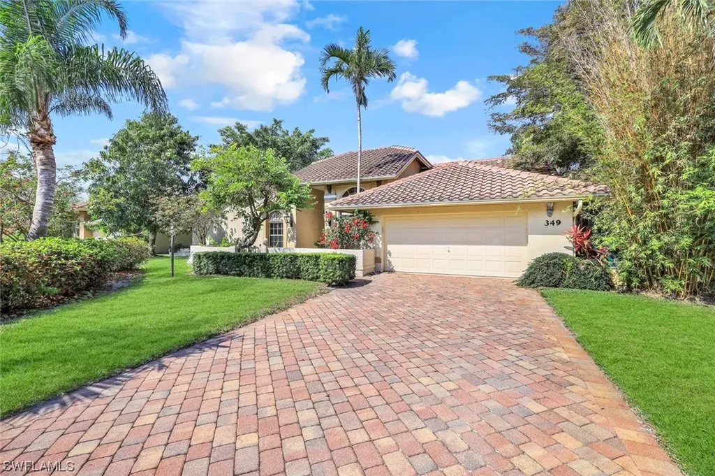 349 Henley Drive Naples FL 34104