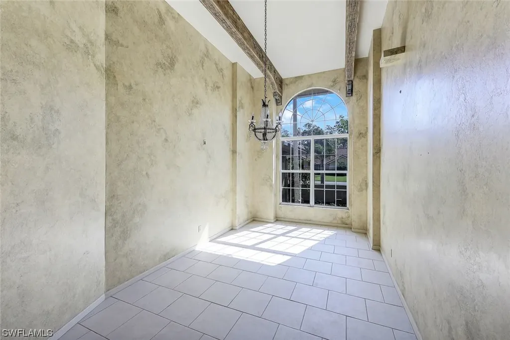 349 Henley Drive Naples FL 34104