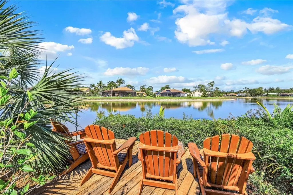 349 Henley Drive Naples FL 34104