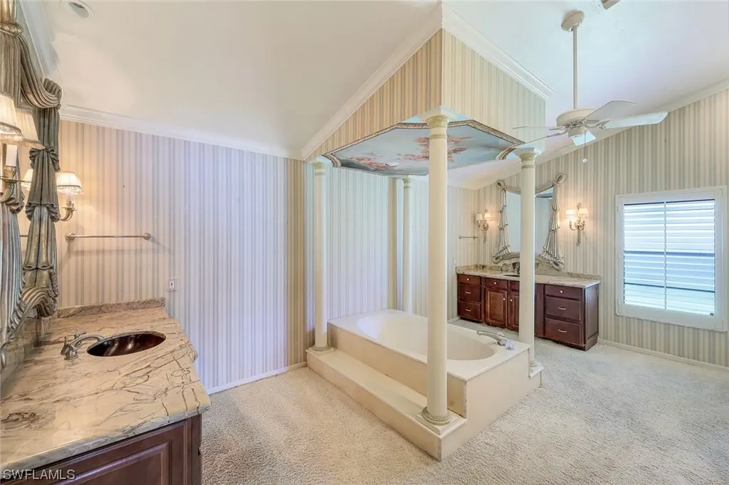 349 Henley Drive Naples FL 34104