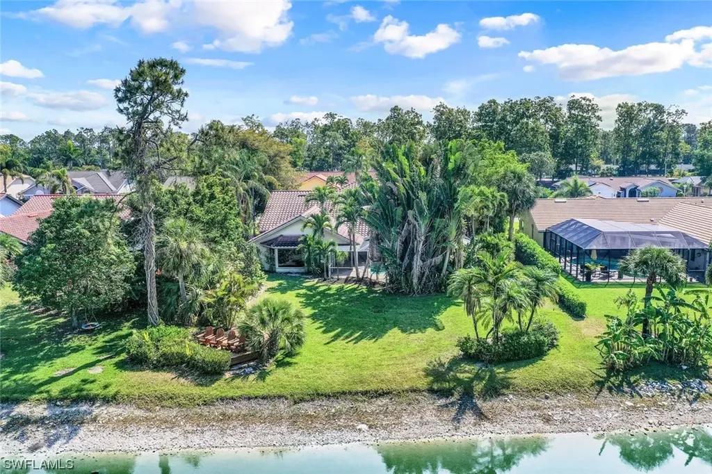 349 Henley Drive Naples FL 34104