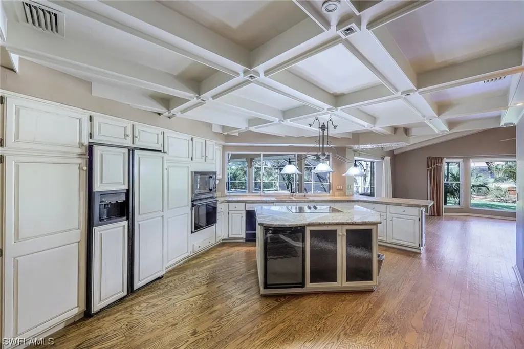 349 Henley Drive Naples FL 34104