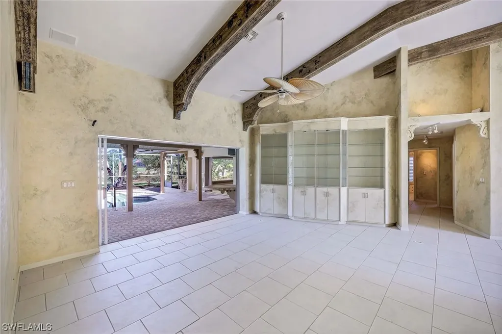 349 Henley Drive Naples FL 34104