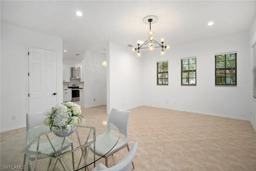 1102 Medan Court S Naples FL 34113