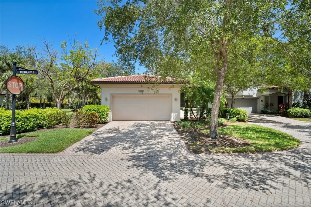1102 Medan Court S Naples FL 34113