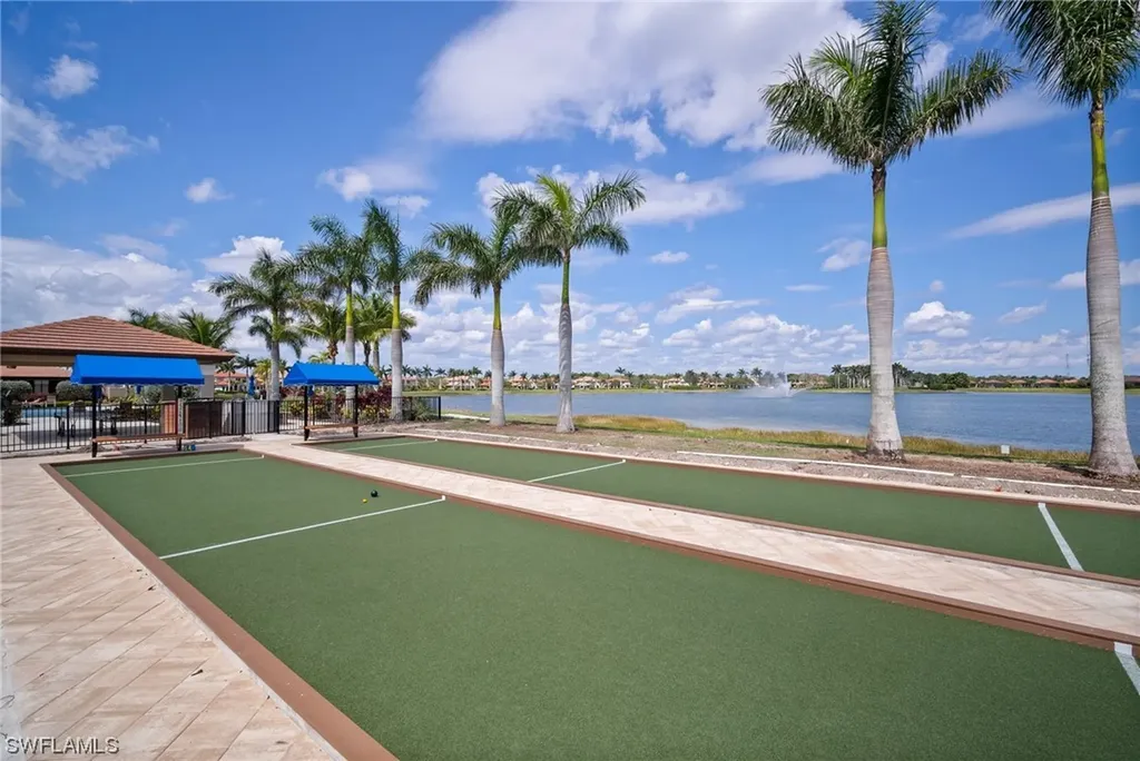 1102 Medan Court S Naples FL 34113