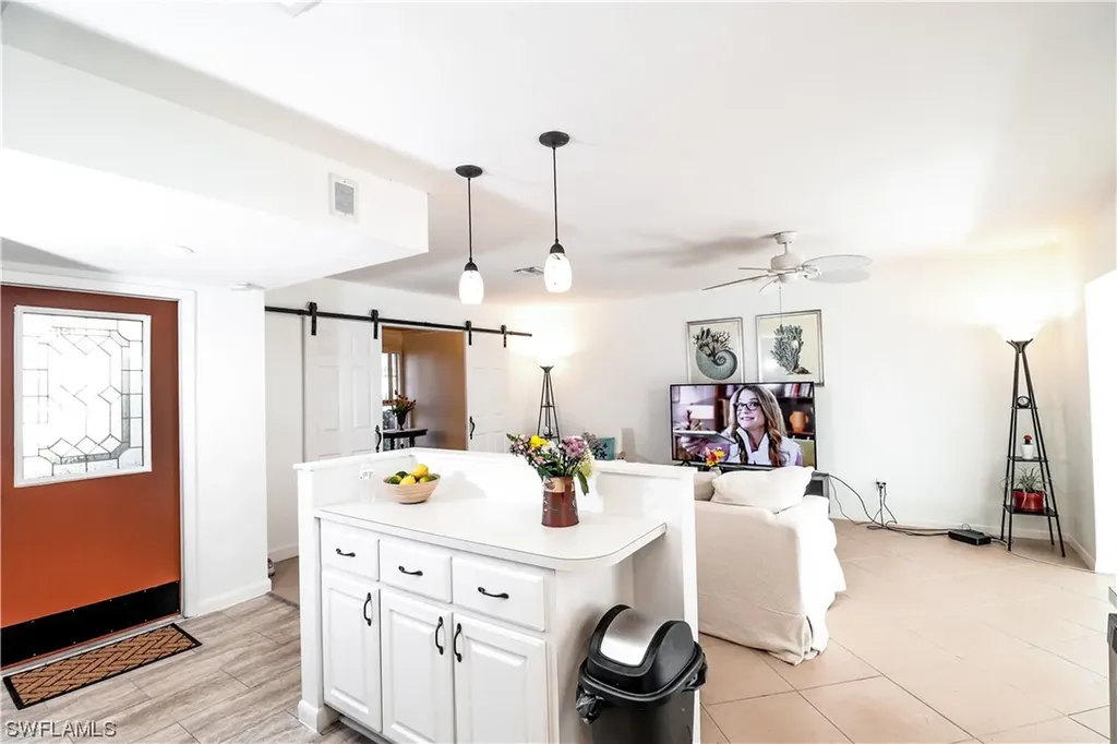 4125 Lakewood Boulevard Naples FL 34112