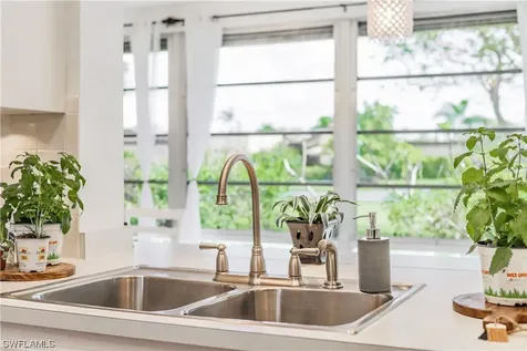 4125 Lakewood Boulevard Naples FL 34112