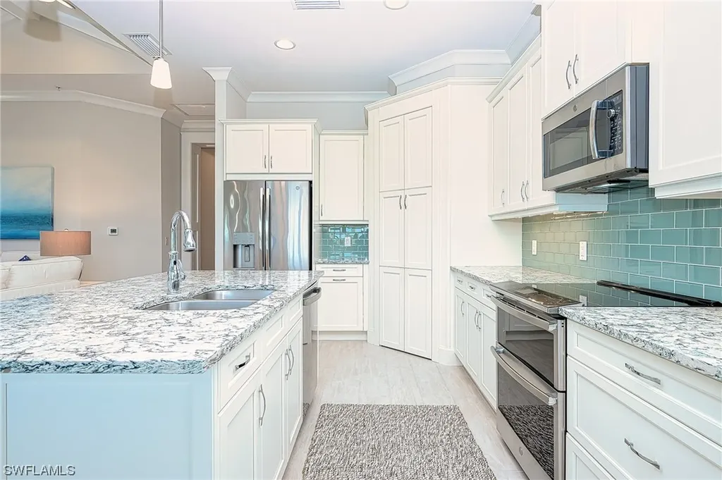 6529 Dominica Drive Naples FL 34113