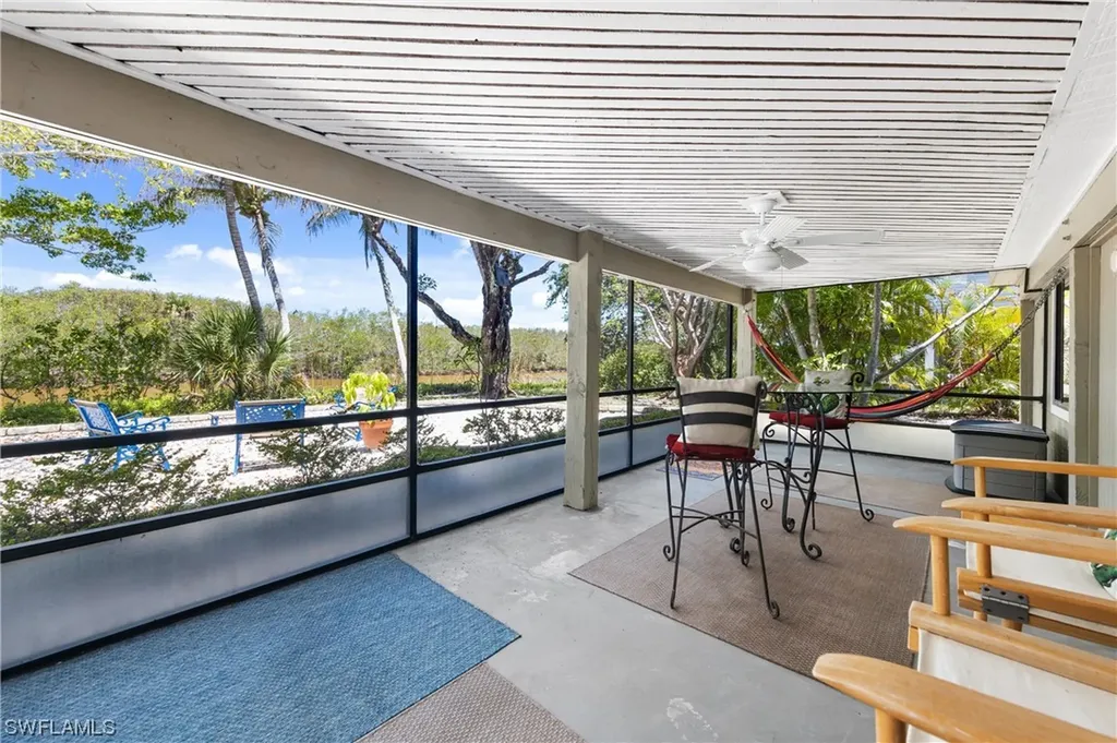 647 Rabbit Road Sanibel FL 33957