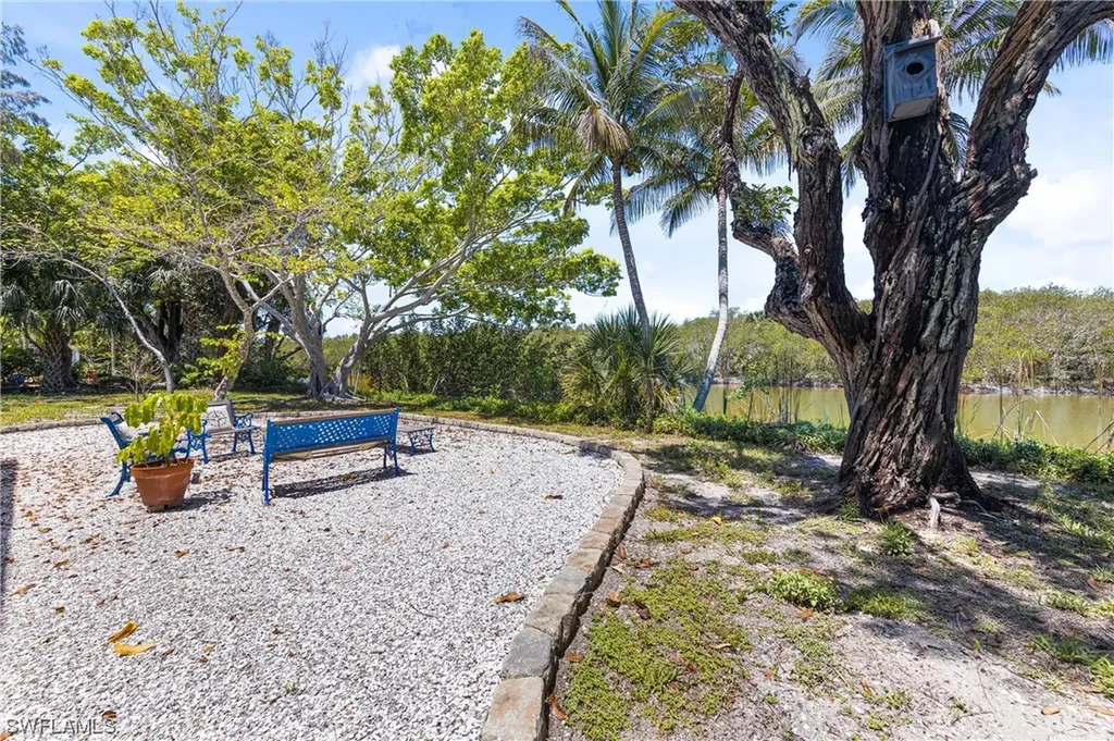 647 Rabbit Road Sanibel FL 33957