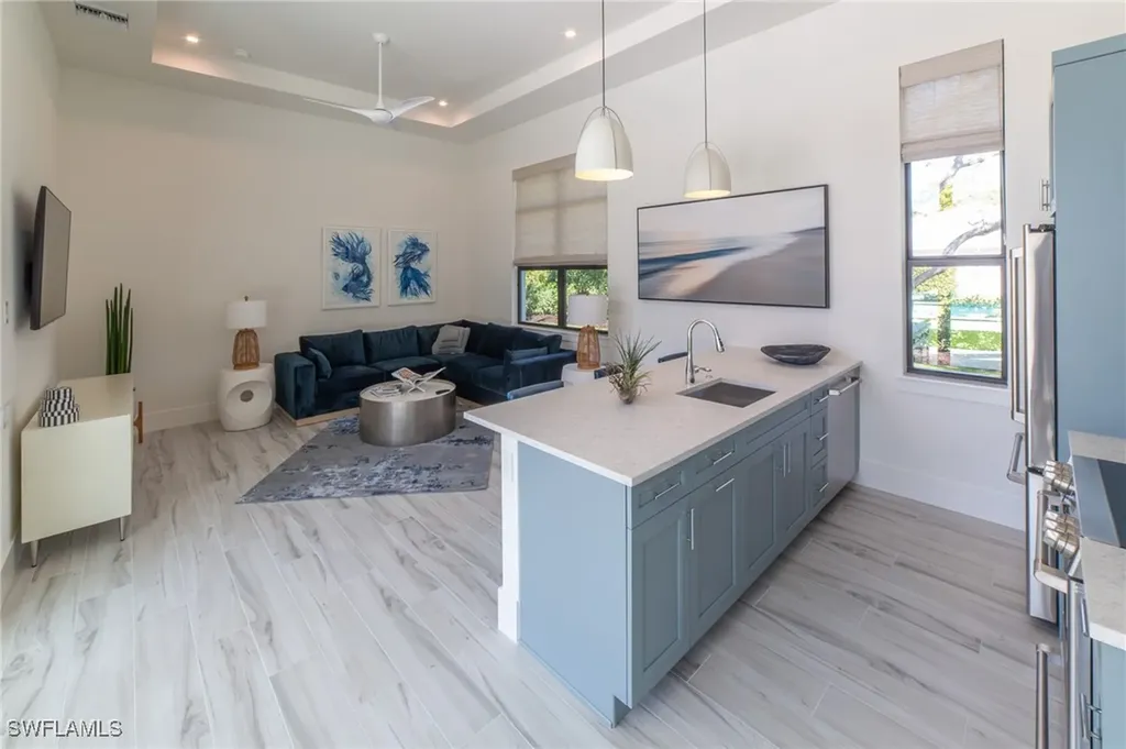 18 Caribbean Road Naples FL 34108