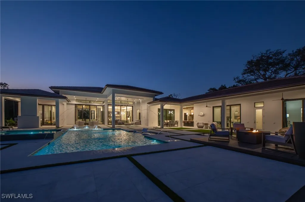 18 Caribbean Road Naples FL 34108