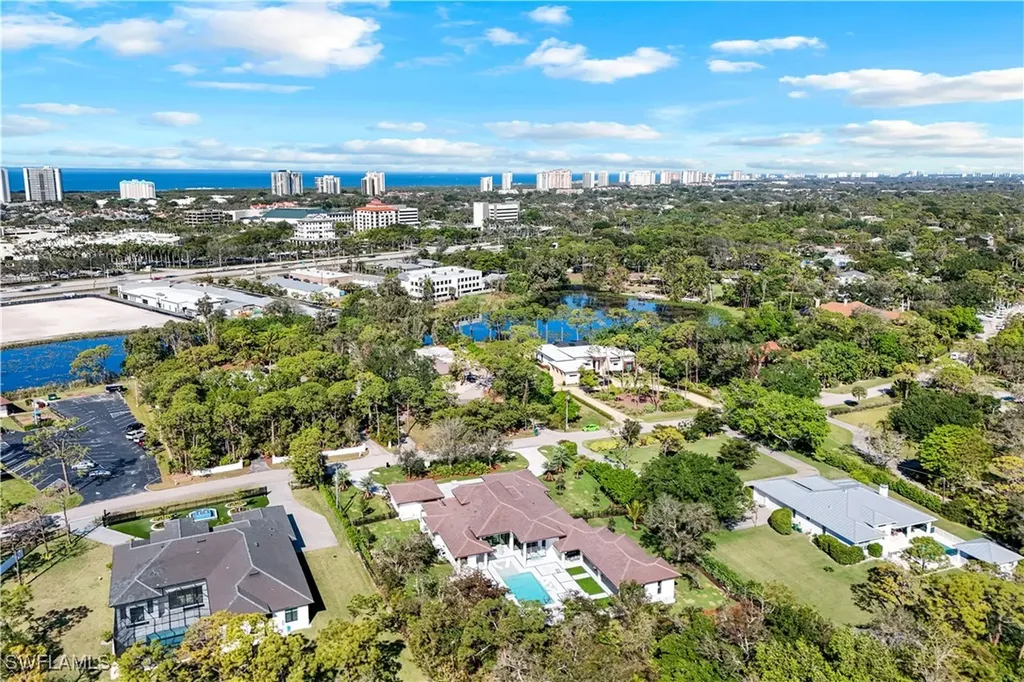 18 Caribbean Road Naples FL 34108