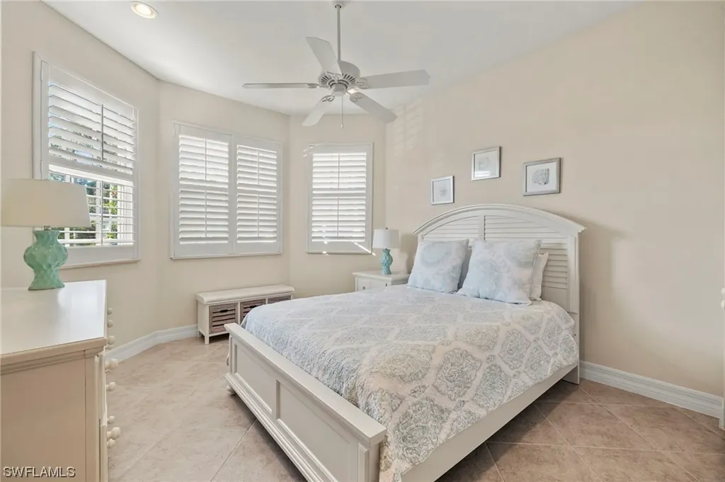 6791 Del Mar Terrace Naples FL 34105