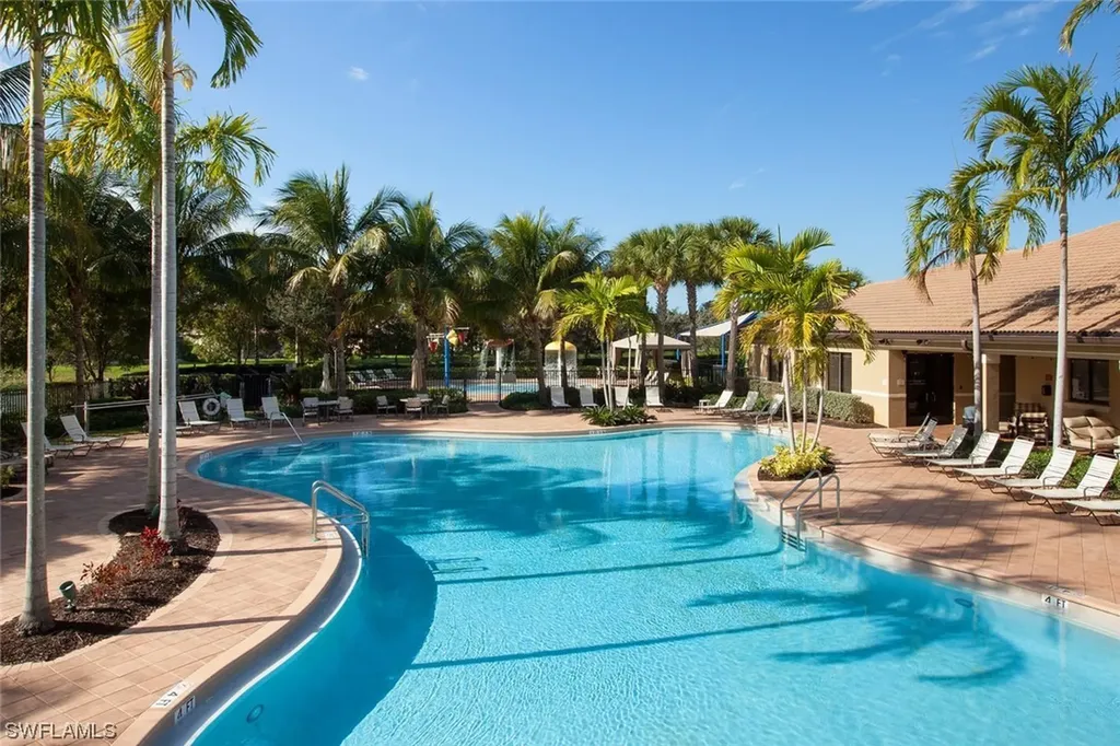 6791 Del Mar Terrace Naples FL 34105