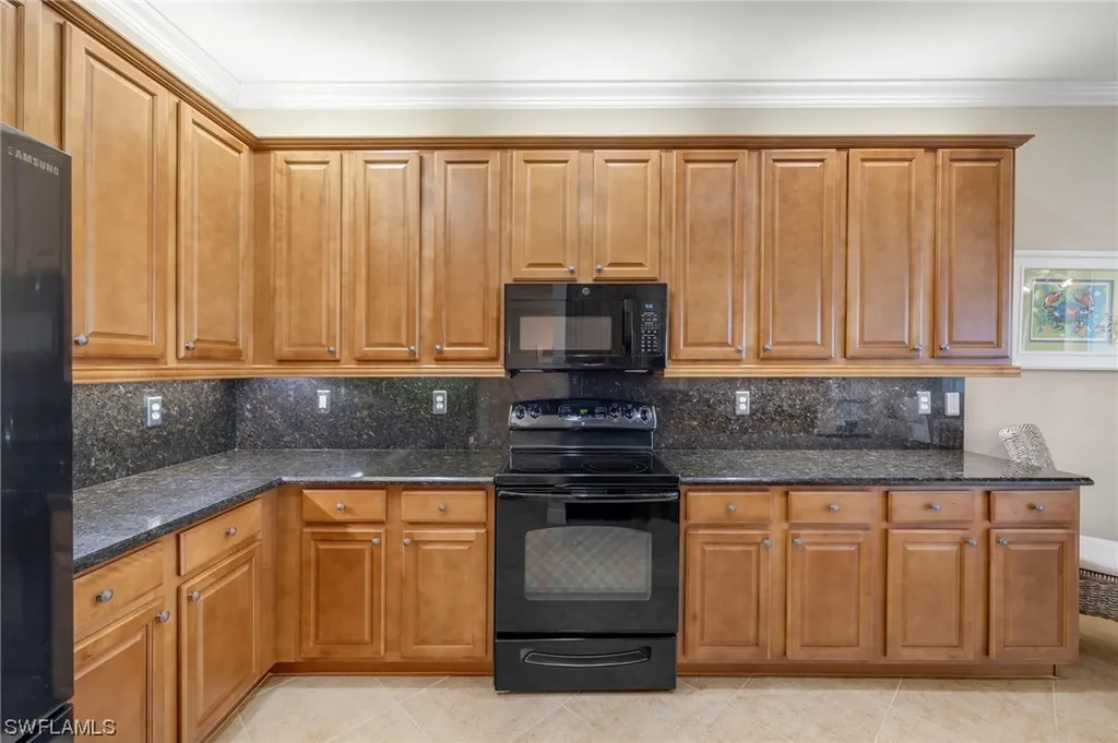 6791 Del Mar Terrace Naples FL 34105