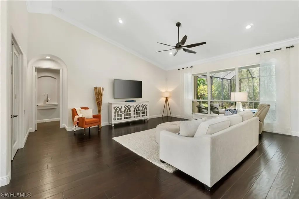 8117 Lowbank Drive Naples FL 34109
