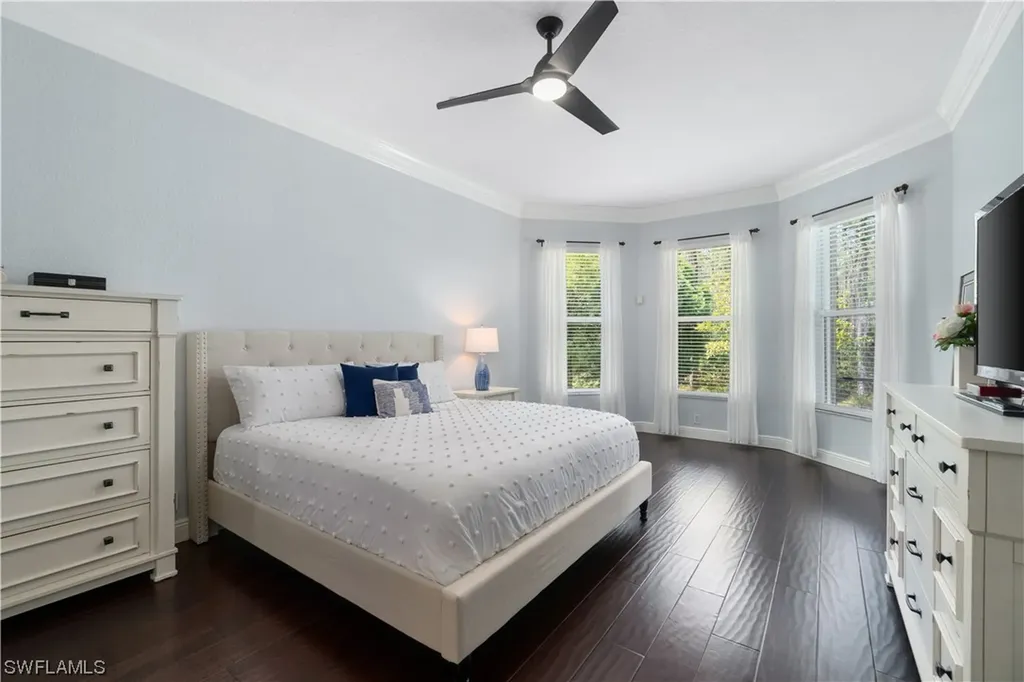 8117 Lowbank Drive Naples FL 34109