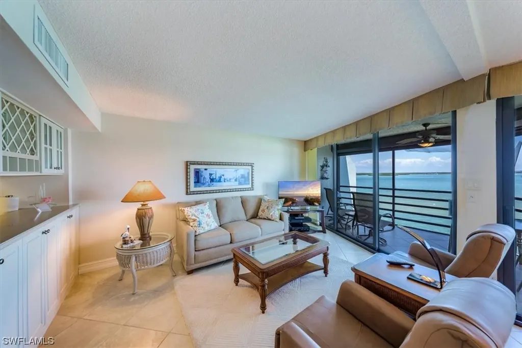 1085 Bald Eagle Drive Marco Island FL 34145