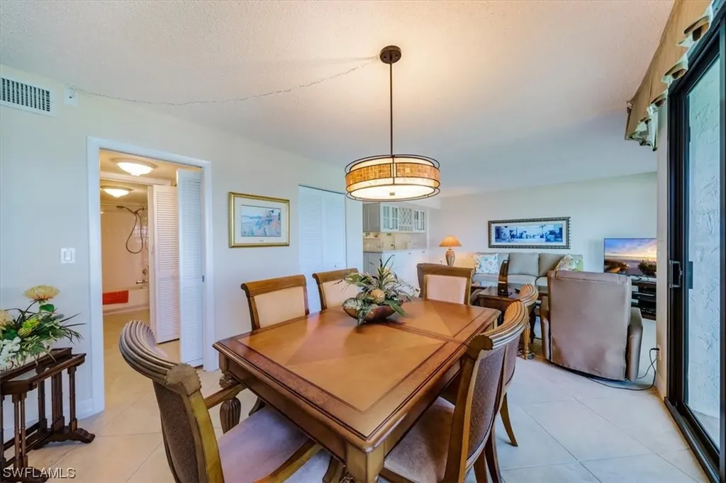 1085 Bald Eagle Drive Marco Island FL 34145