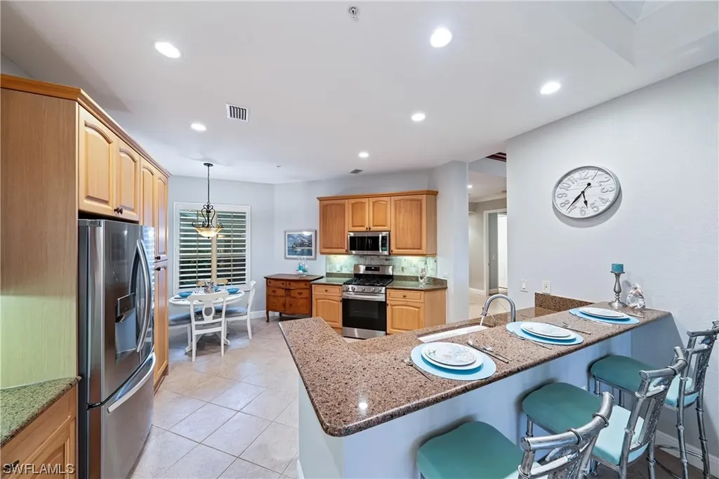 9231 Tesoro Lane Naples FL 34114