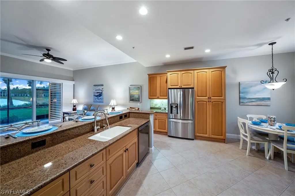 9231 Tesoro Lane Naples FL 34114