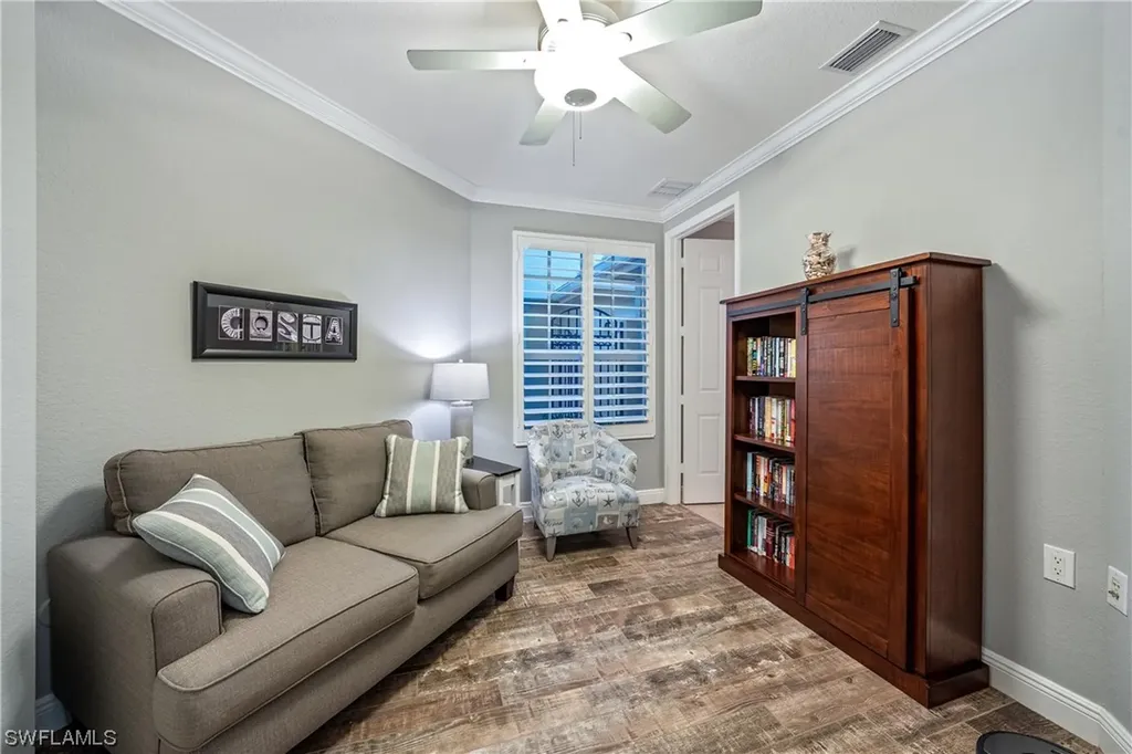 9231 Tesoro Lane Naples FL 34114