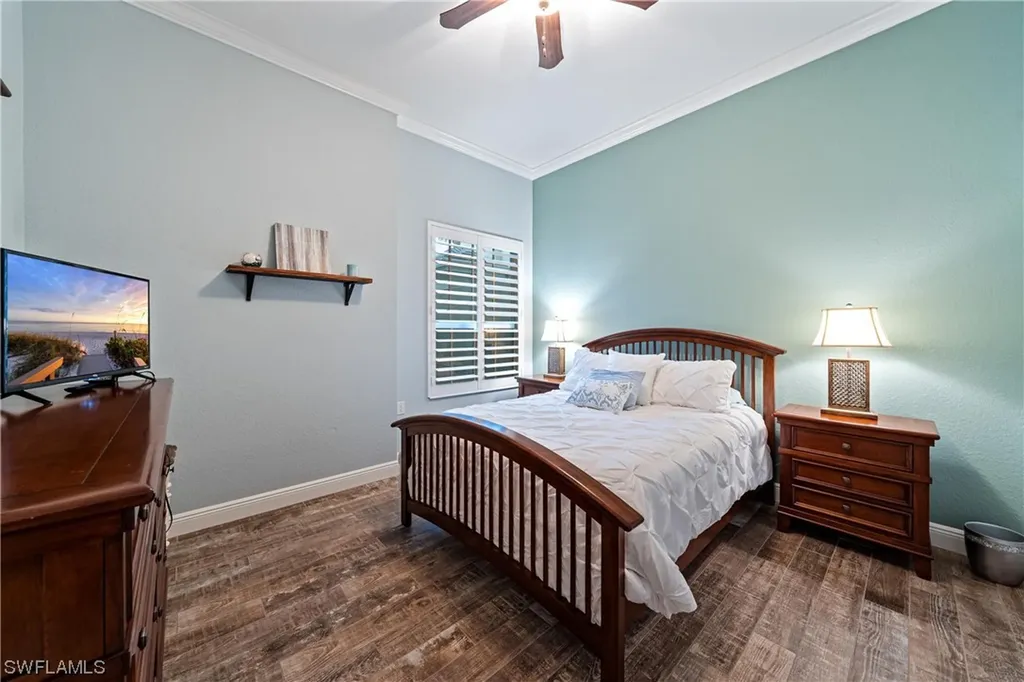 9231 Tesoro Lane Naples FL 34114