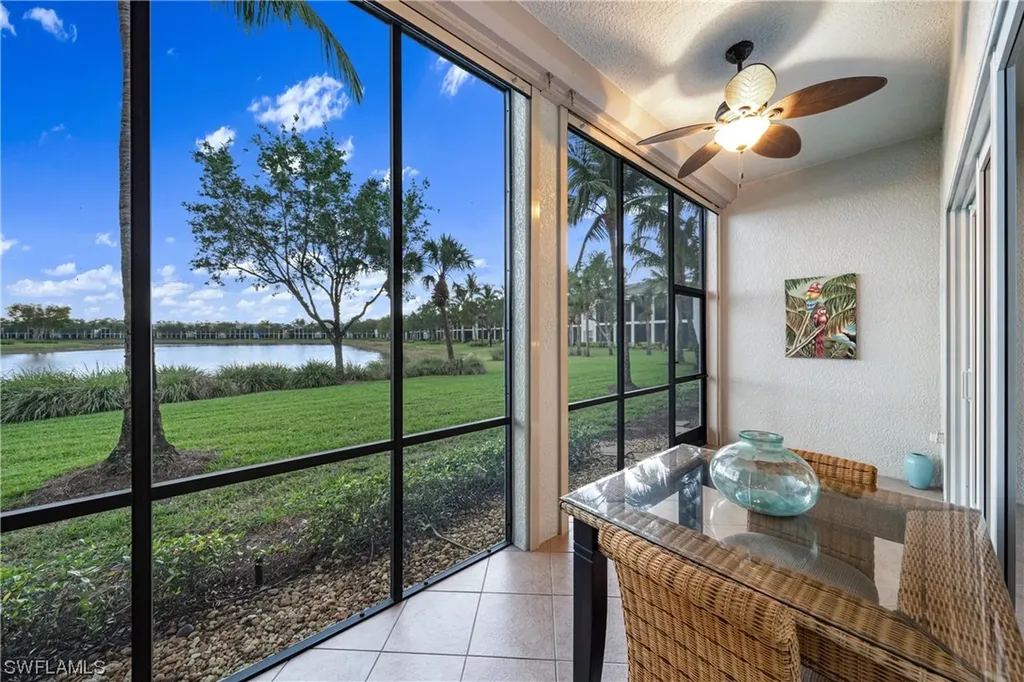 9231 Tesoro Lane Naples FL 34114