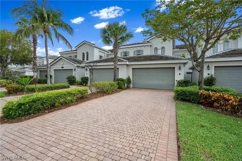 9231 Tesoro Lane Naples FL 34114