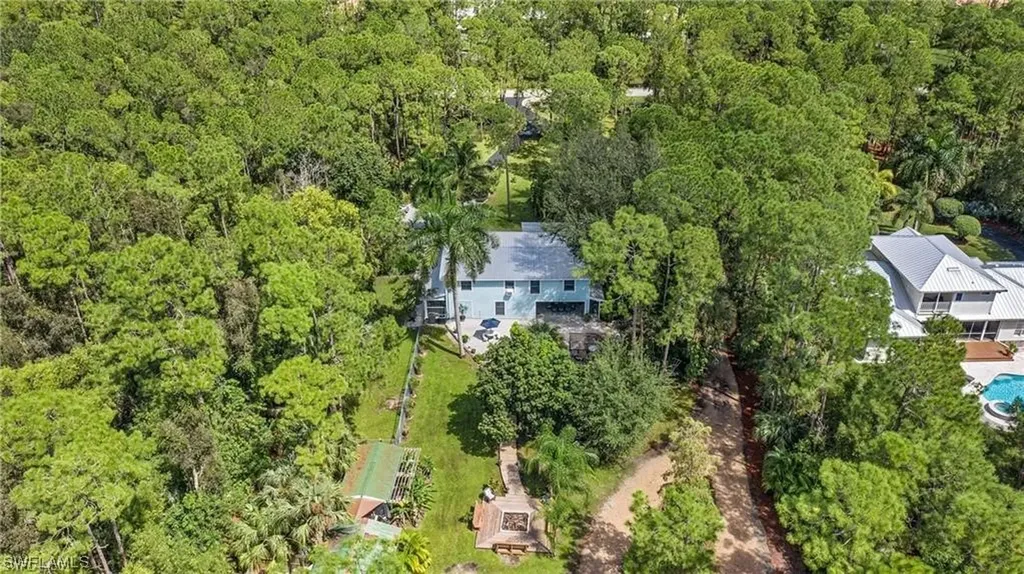 5860 Golden Oaks Lane Naples FL 34119