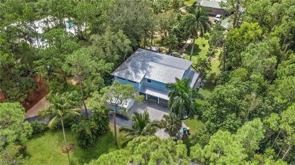 5860 Golden Oaks Lane Naples FL 34119