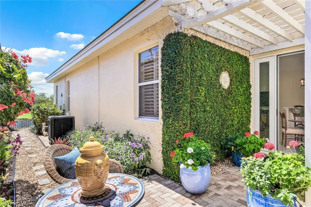 3687 Olde Cottage Lane Bonita Springs FL 34134
