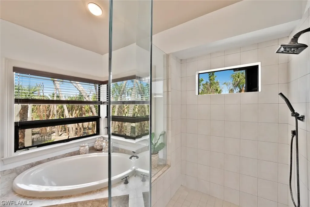 1352 Eagle Run Drive Sanibel FL 33957