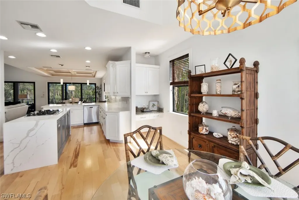 1352 Eagle Run Drive Sanibel FL 33957