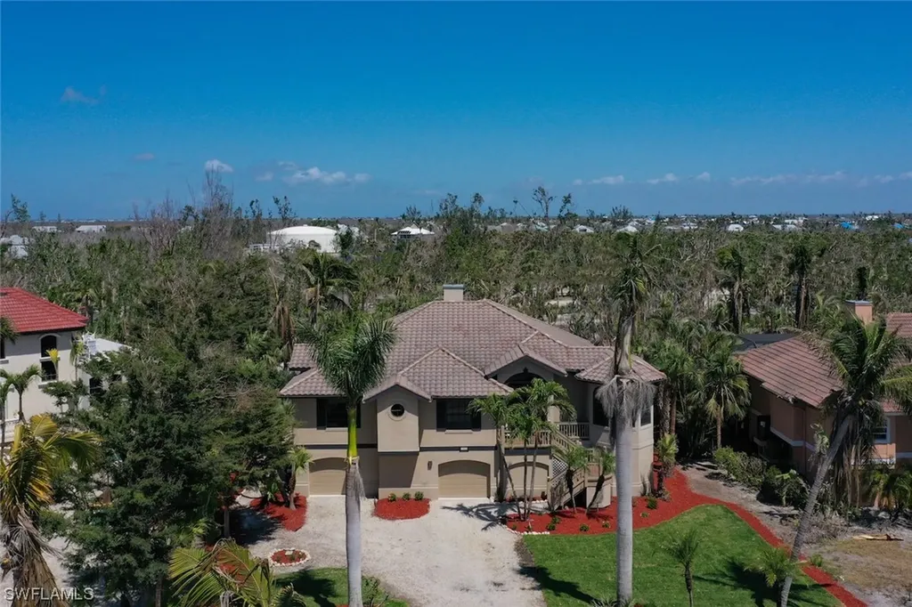 1352 Eagle Run Drive Sanibel FL 33957