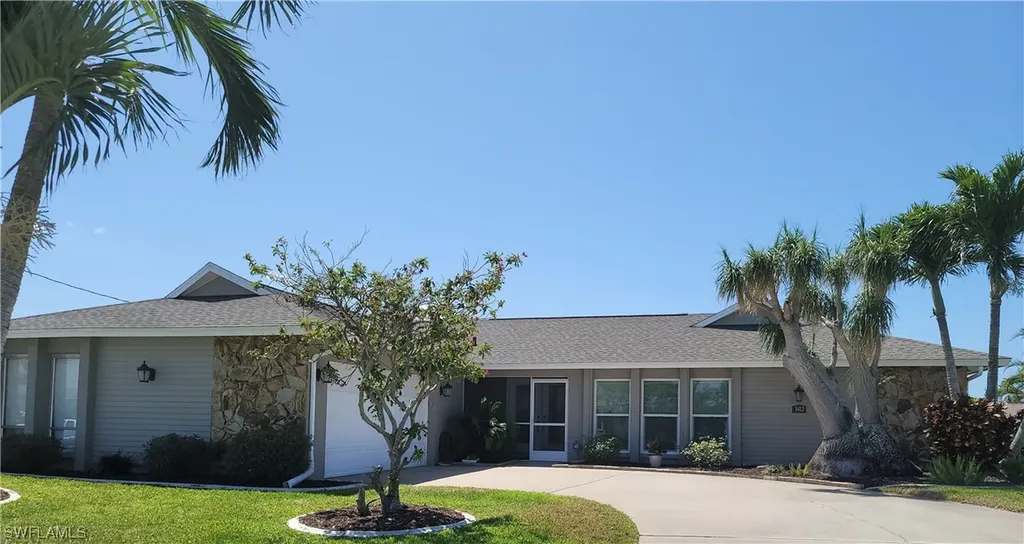 1412 SE 29th Street Cape Coral FL 33904
