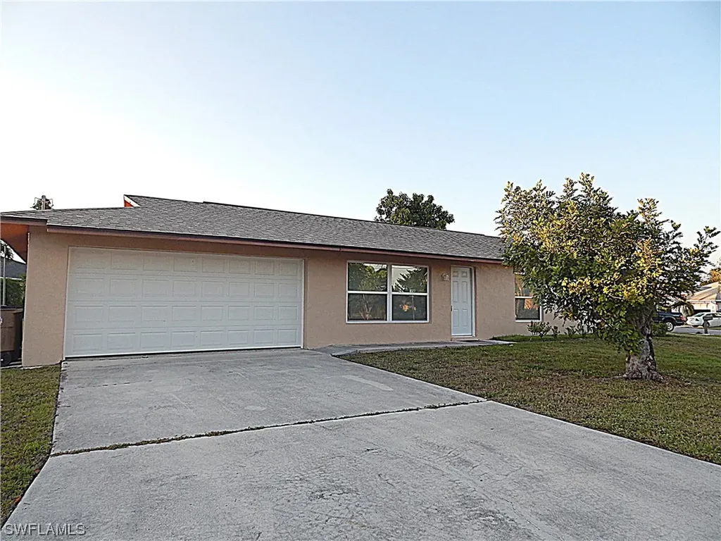 626 SE 20th Court Cape Coral FL 33990
