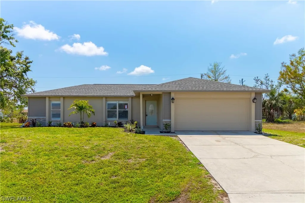 140 SE 22nd Street Cape Coral FL 33990