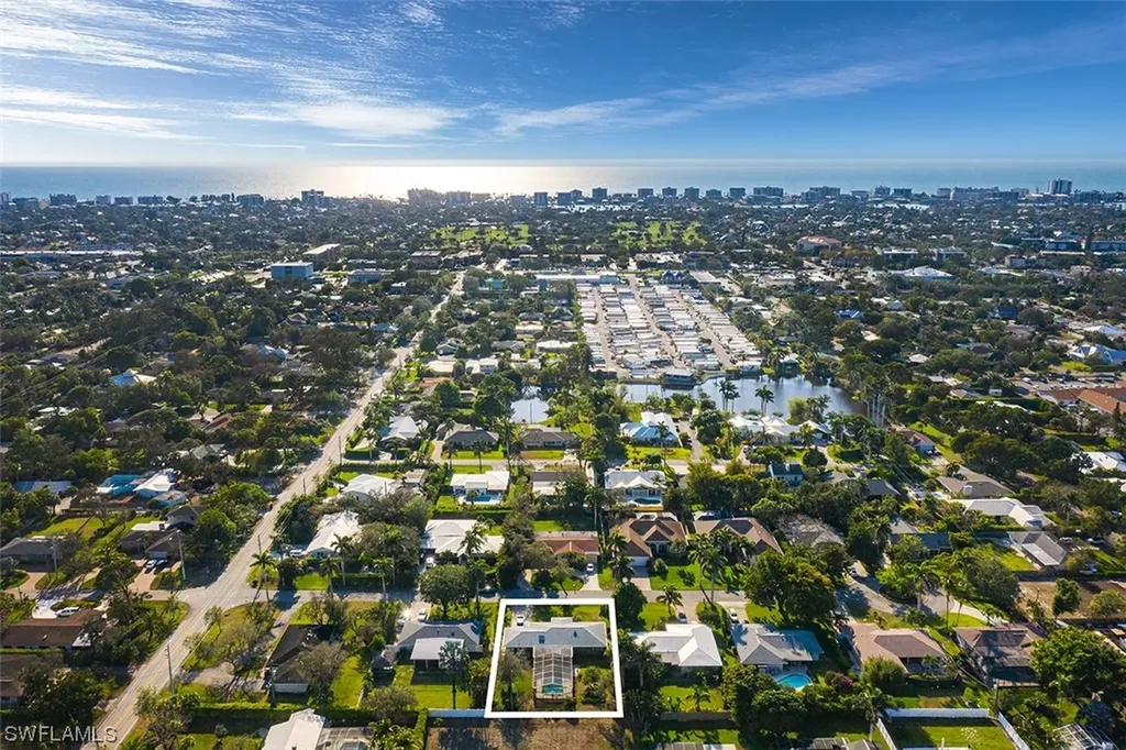 2666 13th Street N Naples FL 34103